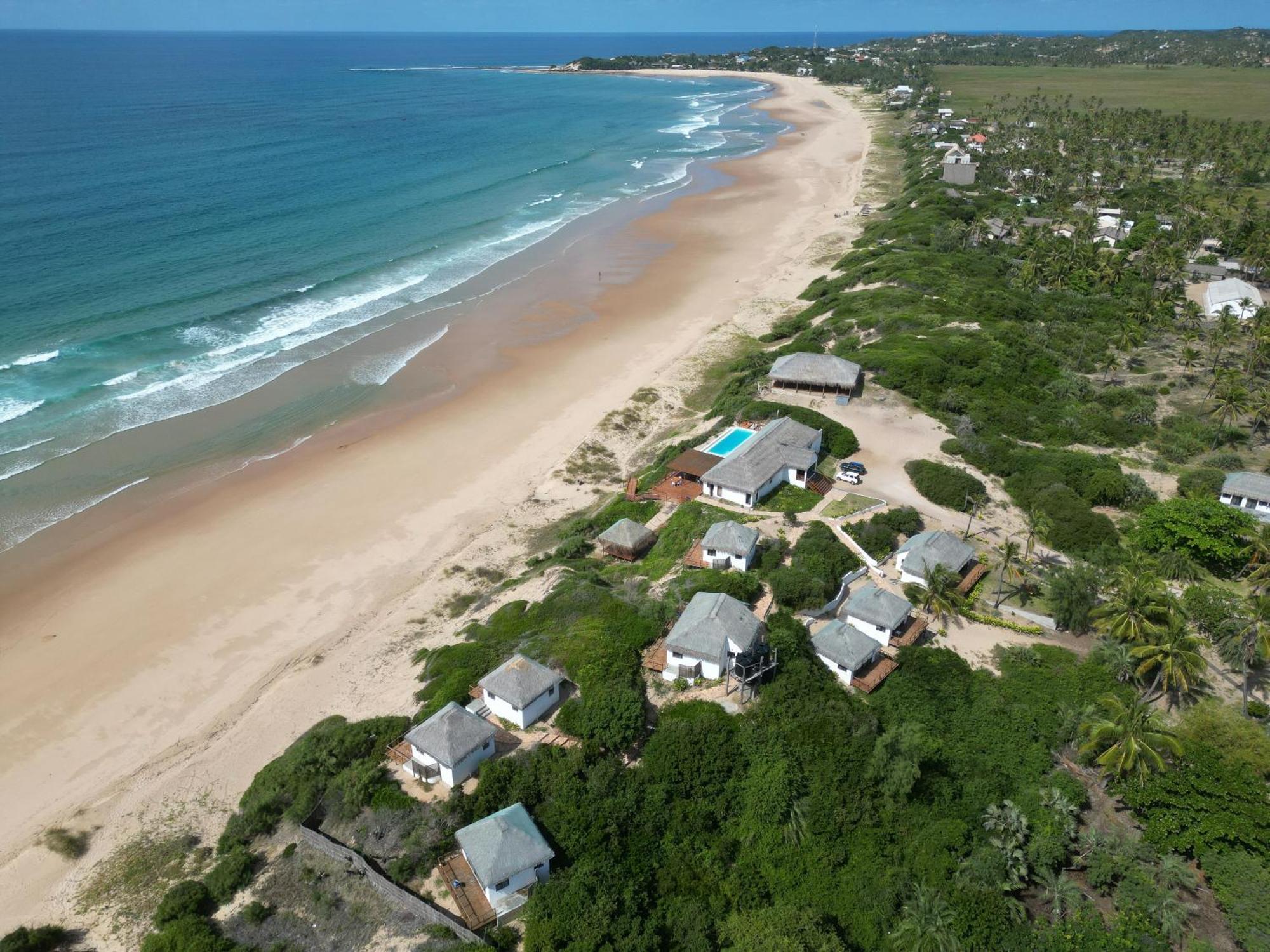 Kumba Lodge Praia do Praia do Tofo Exterior foto